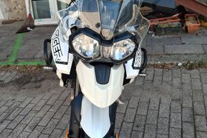 TRIUMPH TIGER 800 XRX