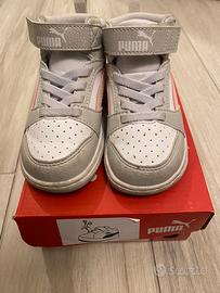Scarpa bambina Puma taglia 21