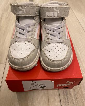 Scarpa bambina Puma taglia 21