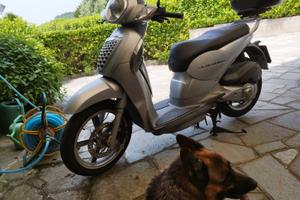 Aprilia Scarabeo 200