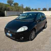 Fiat Grande Punto 1.2GPL adatta a neopatentati