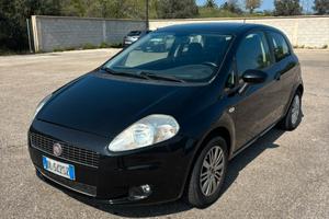 Fiat Grande Punto 1.2GPL adatta a neopatentati