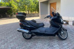 Suzuki Burgman 650