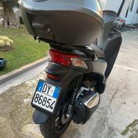 Honda sh 300
