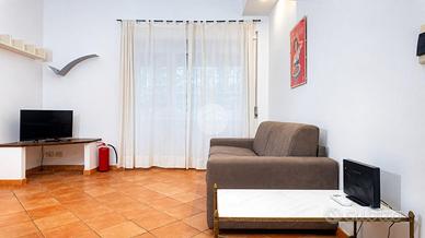 2 LOCALI A ROMA