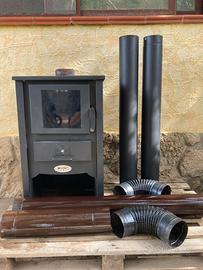 STUFA A LEGNA  7KW  CON TUBI  *PREZZO TRATTABILE*