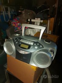 radio cd mp3 nastro stereo portatile 30€