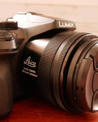 Panasonic Lumix FZ2000 - Leica 24-480 f2.8-4.5, 4k
