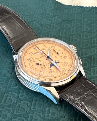 Breitling B25 Datora - premier