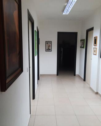 Ufficio/stanze a professionisti