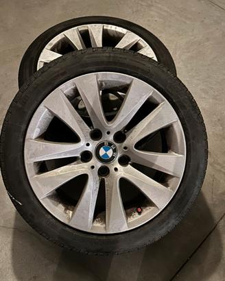 Pneumatici e cerchi runflat per BMW E90