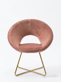 poltrona imbottita rosa