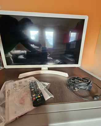 Smart TV LG 28 pollici modello 28tn515s-wz