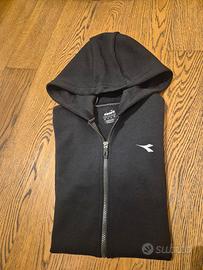 Felpa nera Diadora da donna