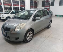 Toyota Yaris 1.0 CV 69 3 porte 05/2006