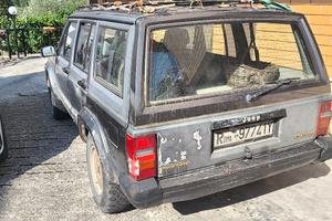 Jeep Cherokee 