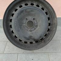 N.ro 4 cerchi R16 per ford Focus 2011