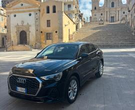 Audi Q3 SportBack 35 TDI quattro S tronic Business