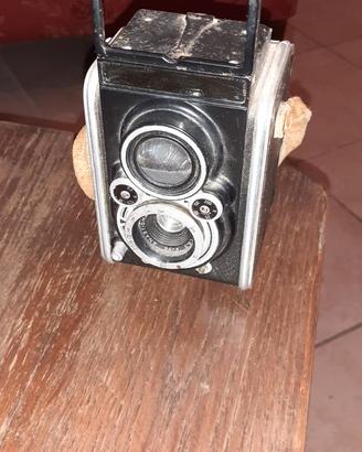 MACCHINA FOTOGRAFICA