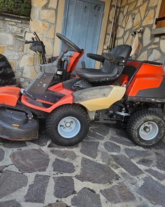 trattorino raider husquarna PF21 Awd