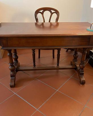 scrivania in legno ciliegio