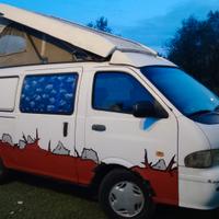 Camper KIA con tetto a soffietto, modello PREGIO