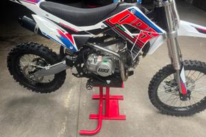 Moto  Pbs pit bike 140 15 cavalli usata