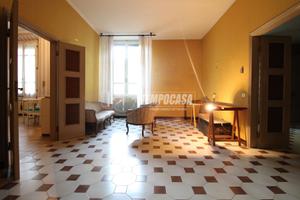 Appartamento in contesto signorile di 270mq