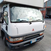 Food truck allestito e pronto all'uso