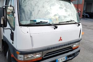 Food truck allestito e pronto all'uso