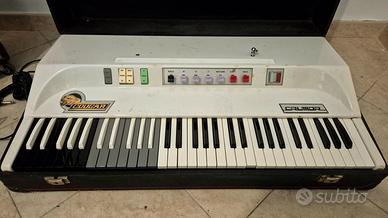 Tastiera crumar cougar anno 1960