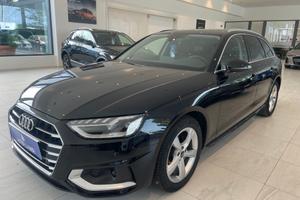 Audi A4 30 TDI/136 CV S tronic Business Advanced