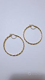 Orecchini cerchio torchon in oro giallo 18kt 750