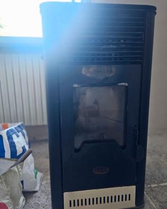 stufa a pellet sideros Quadra 8