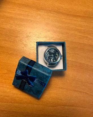 Anello ad orologio