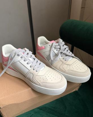 Calvin klein n 39