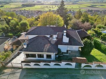 VILLA SINGOLA A BRA