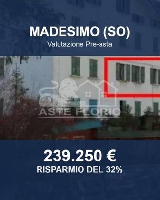 Immobile in asta di 131 m² con più di 5 locali a M