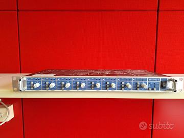 Preamplificatore microfonico