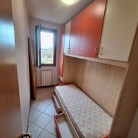 Letto per bambini con cassetti sotto e materasso i
