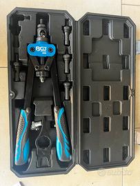 Rivettatrice come nuova