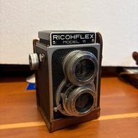Fotocamera Vintage Ricohflex Model VI