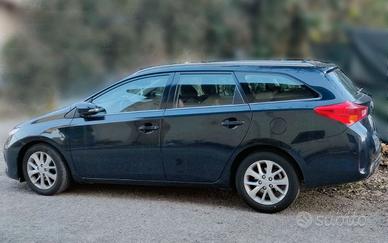 Toyota Auris SW 1.4 D-4D