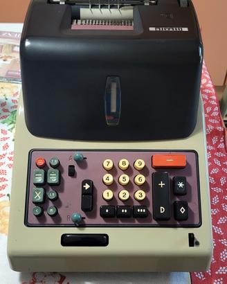 CALCOLATRICE  OLIVETTI MODELLO DIVISUMMA 24