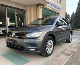 VOLKSWAGEN Tiguan 2.0 TDI DSG 4MOTION Business B