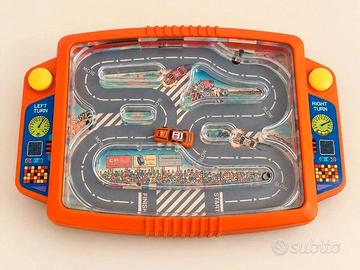 Gioco vintage Soma 1981 pista auto a vibrazione