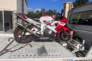 Yamaha R6 2001