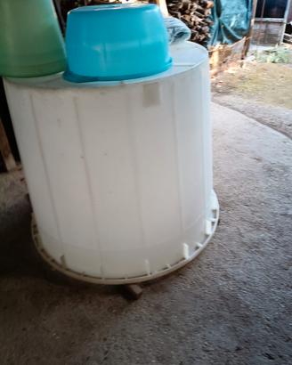 Mastello Tino in Plastica 700 Litri