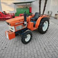 Kubota b 1600