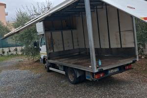 Autocarro Nissan Cabstar 45 q.li